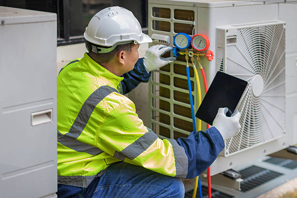Professional Hvac technician working in Sadler, TX